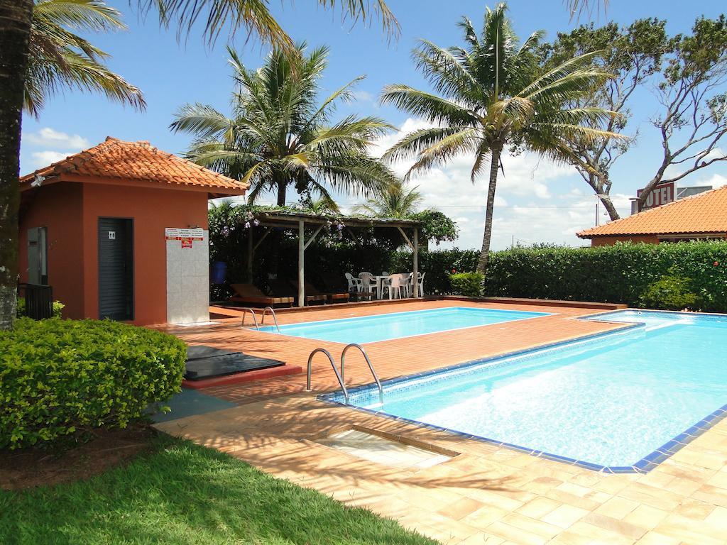 Hotel Pousada Vale Do Sol Em Pompéia Dış mekan fotoğraf