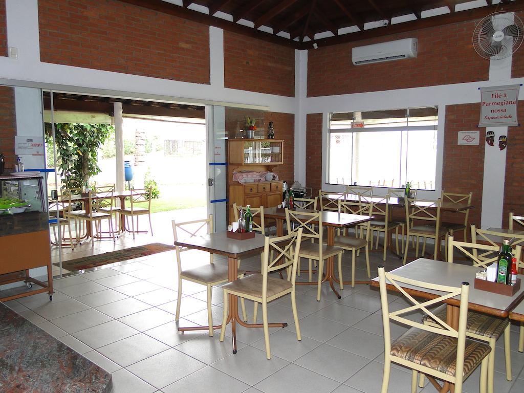 Hotel Pousada Vale Do Sol Em Pompéia Dış mekan fotoğraf