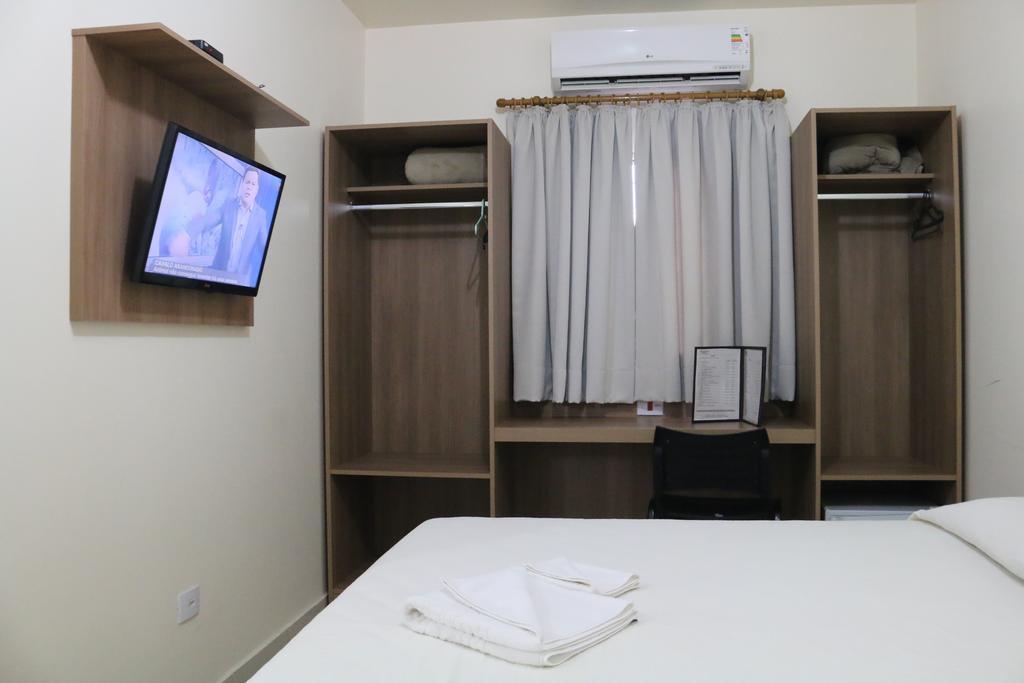 Hotel Pousada Vale Do Sol Em Pompéia Dış mekan fotoğraf