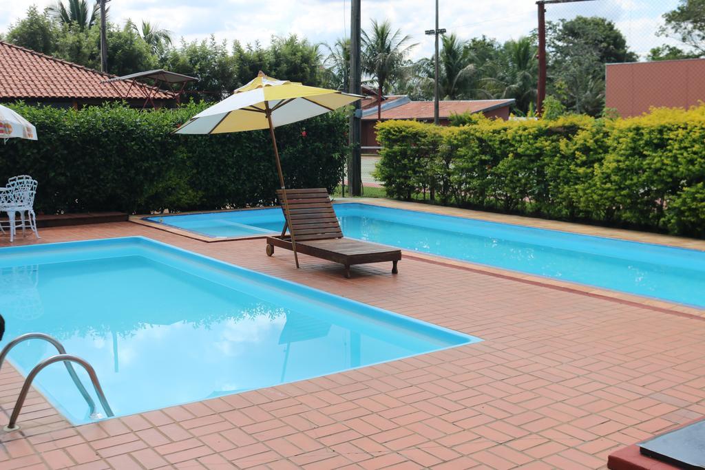 Hotel Pousada Vale Do Sol Em Pompéia Dış mekan fotoğraf