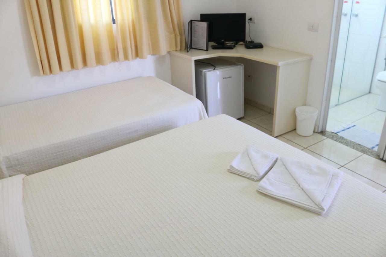 Hotel Pousada Vale Do Sol Em Pompéia Dış mekan fotoğraf